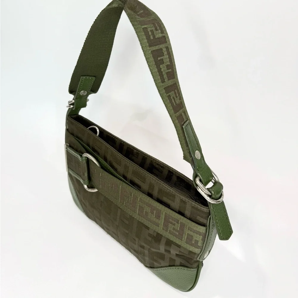 ✨SOLD✨ Vintage Fendi Green Zucca Shoulder Bag - Picture 3 of 13